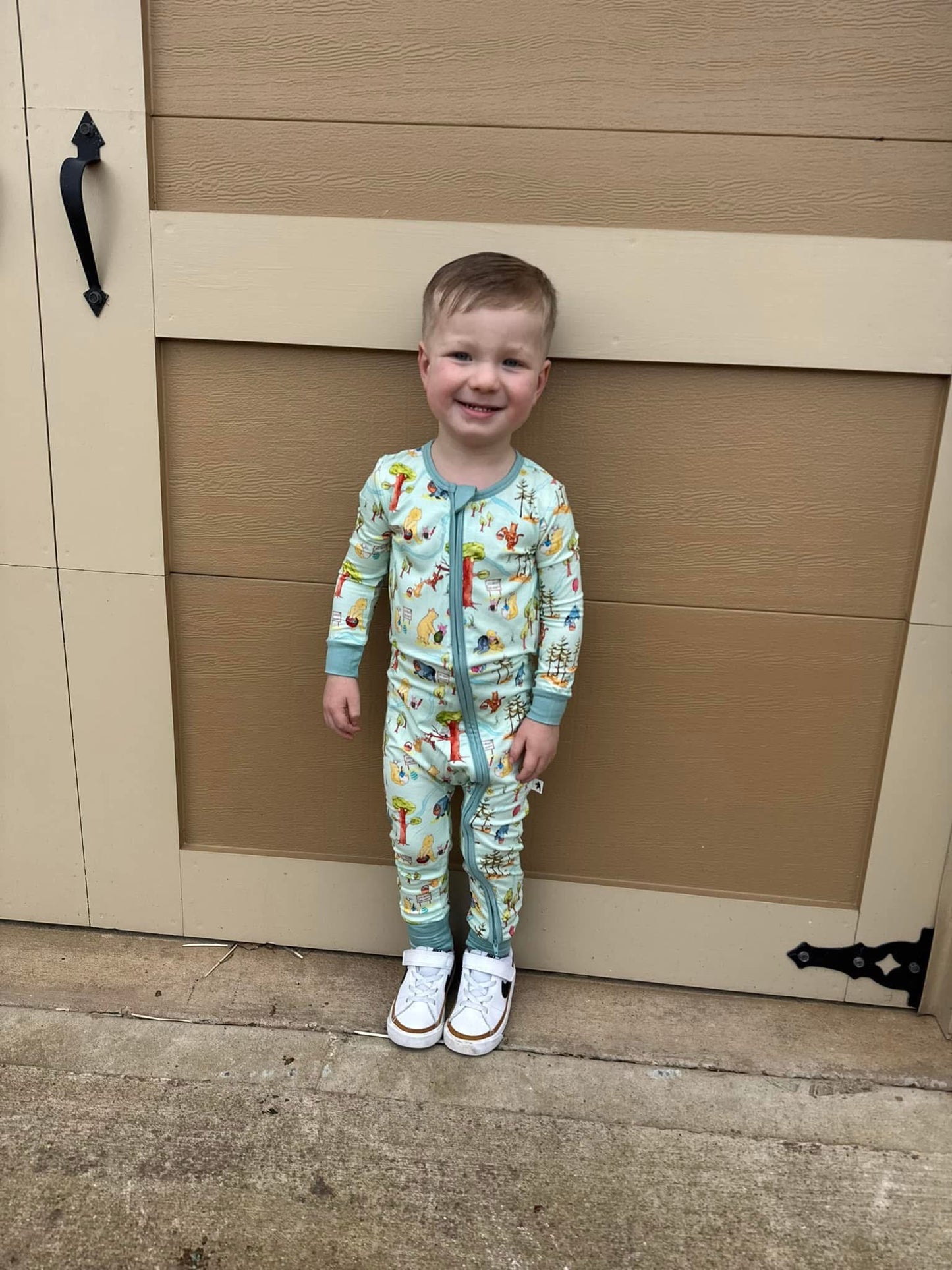 100 Aker Egg Hunt Zippy