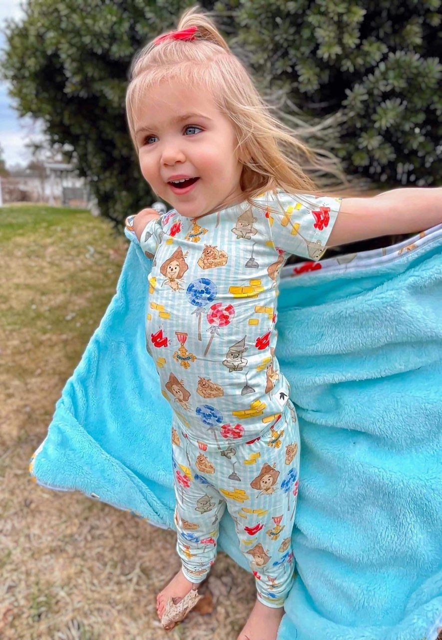 Ruby Cuddle Blanket