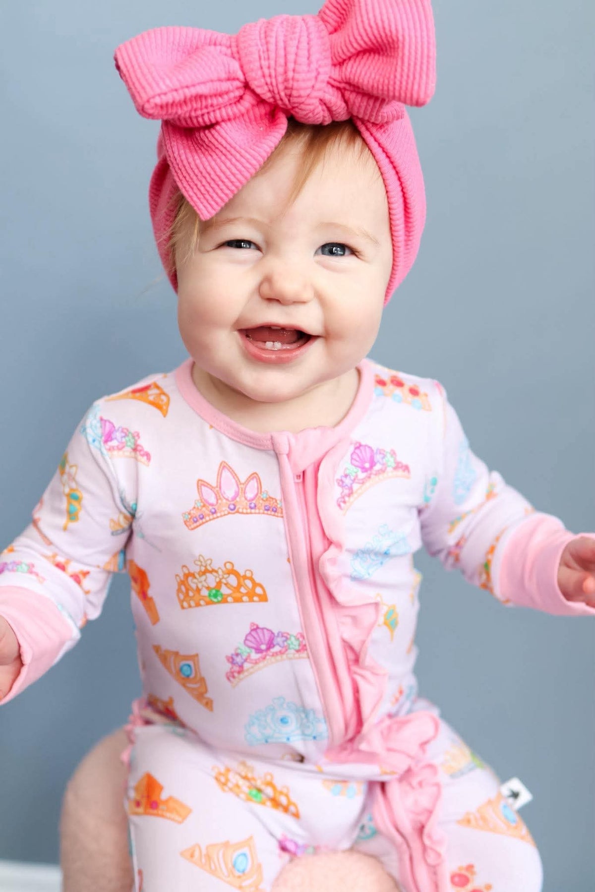 Reign Ruffle Zippy