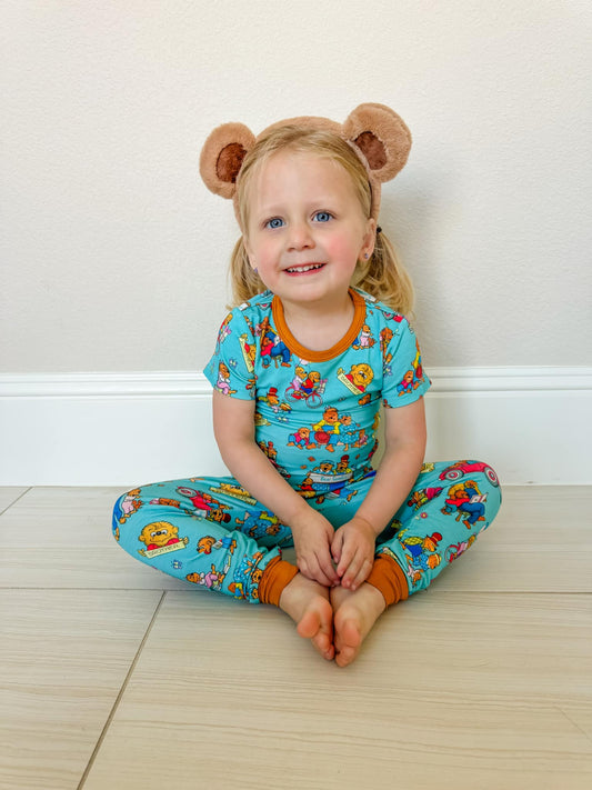 Bear Country 2 Piece Set | Berenstain Bears©