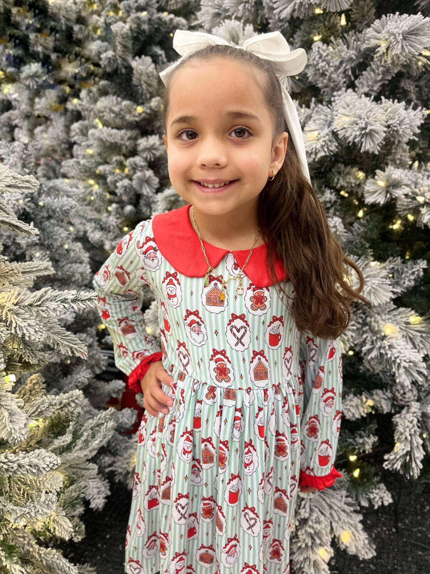 Mistletoe Kisses Peter Pan Collar Dress