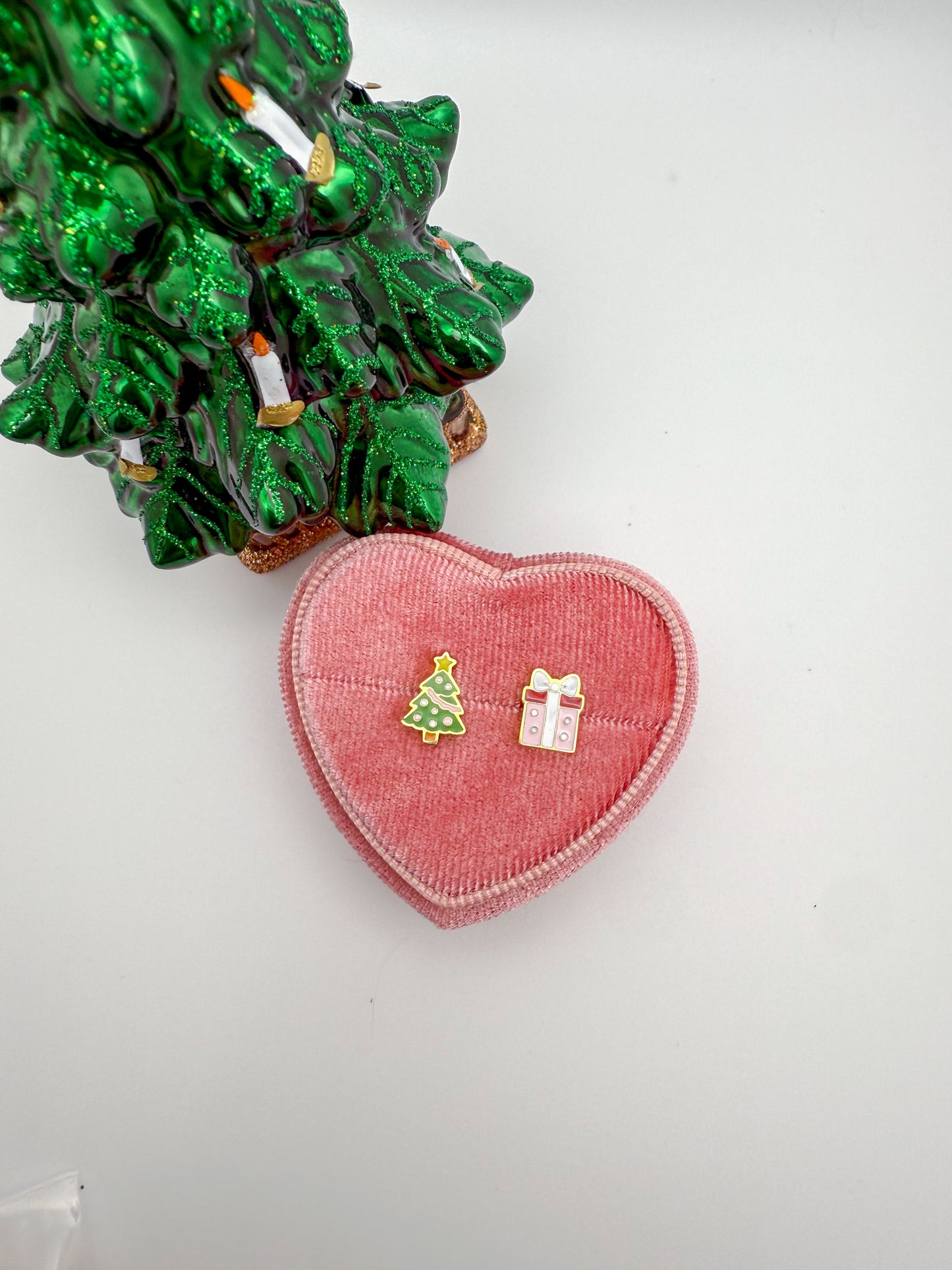 Under the Christmas Tree Studs